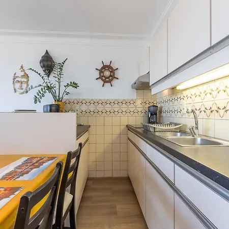Apartman Sea View Escape, Middelkerke, Cleaning Included Middelkerke